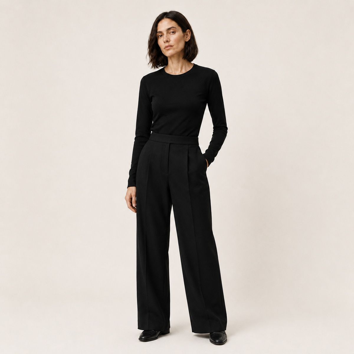 ELAVYSSE Trousers 01